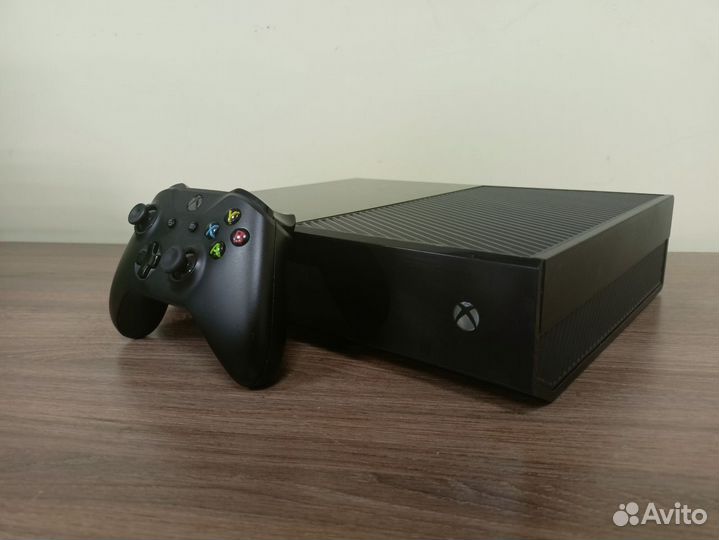 Игровая приставка xbox ONE Fat 500GB