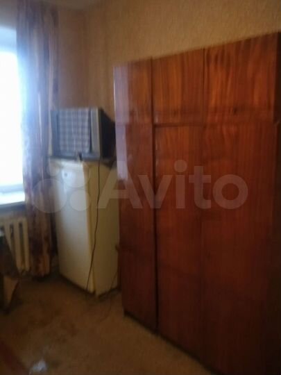 Комната 19 м² в 3-к., 1/2 эт.