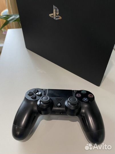 PS 4 Pro (4K)