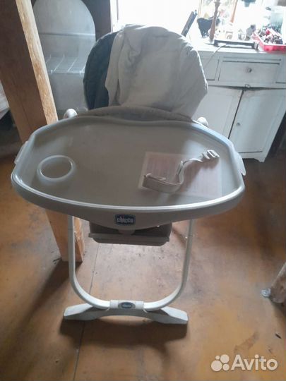 Стульчик для кормления