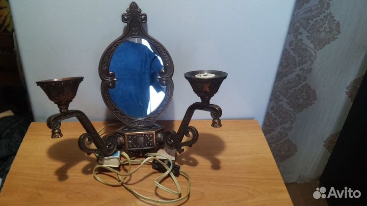 Светильник с зеркалом под старину