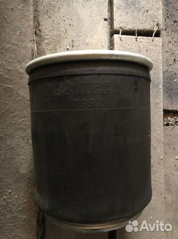 Пневмоподушка blacktech RML 7992 (881) со стаканом