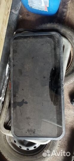 Люк автомобильный