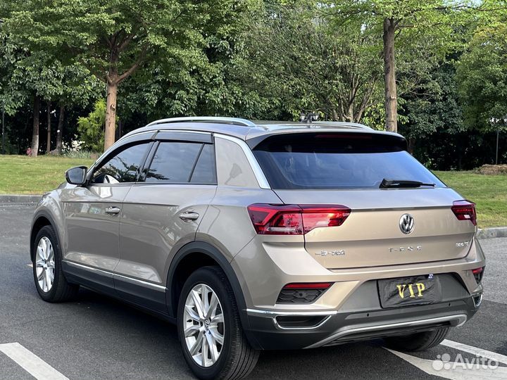 Volkswagen T-Roc 1.5 AMT, 2020, 31 000 км