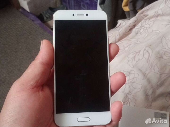 Xiaomi Mi 5C, 3/64 ГБ