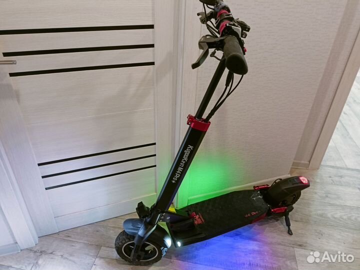 Самокат взрослый электрический