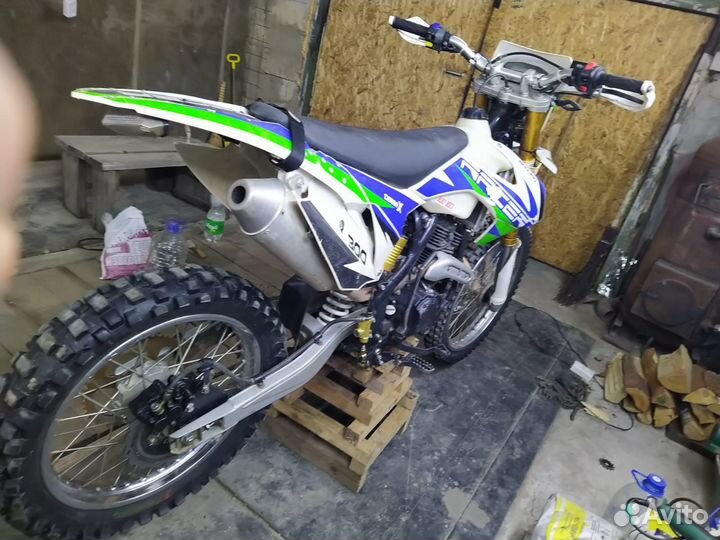 Продам мотоцикл Racer