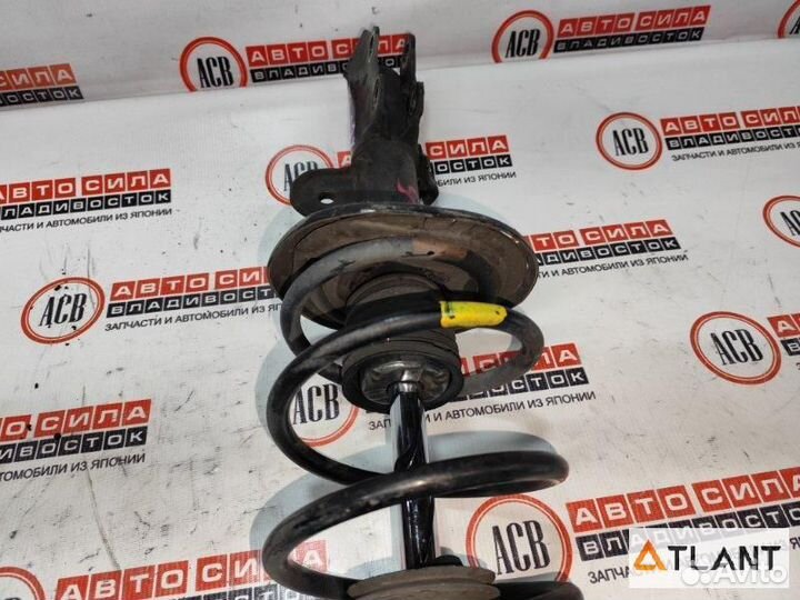 Стойка передняя правая toyota auris