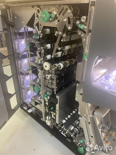 Laurel K4 сортировщик банкнот RUB USD EUR