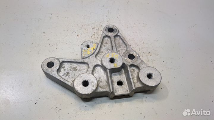 Кронштейн кпп Chevrolet Trax 2023, 2023