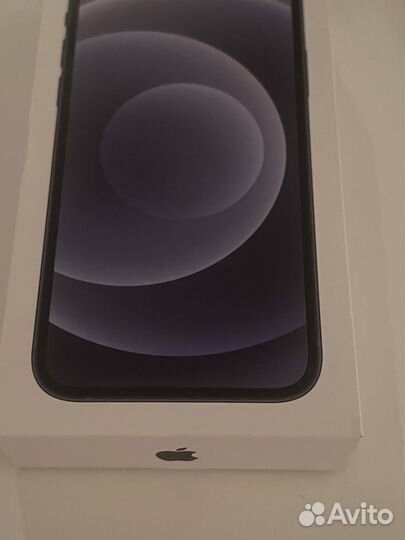 iPhone 12, 64 ГБ