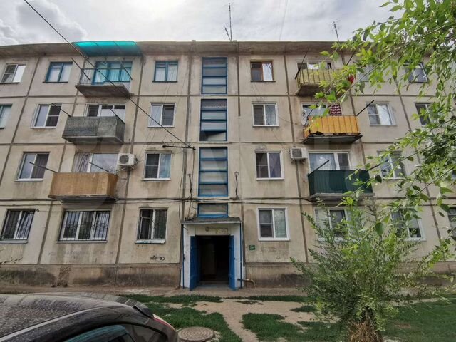 2-к. квартира, 41 м², 1/4 эт.