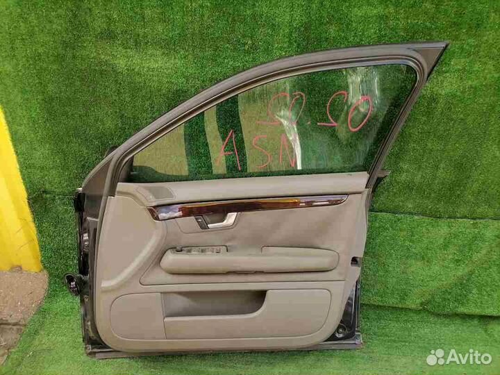 Дверь передняя правая Audi A4 B6 8E 8EC