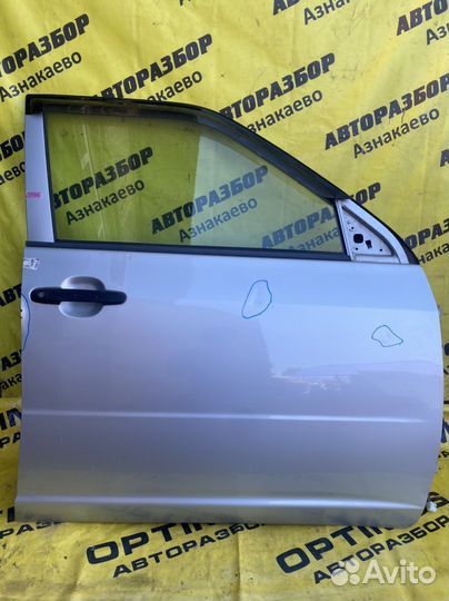 Передняя правая дверь Toyota Probox