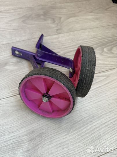 Детский велосипед 16