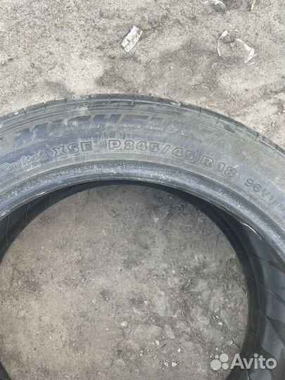 Michelin Pilot HX MXM4 245/45 R18