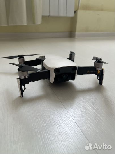 Квадрокоптер dji mavic air fly more combo