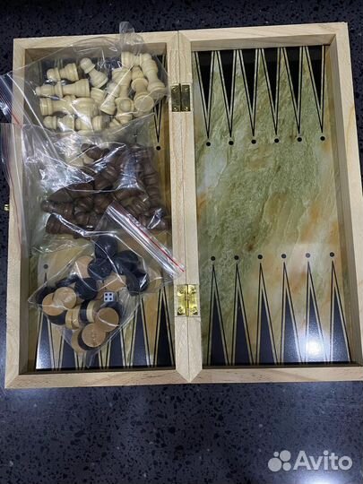 Шахматы деревянные 3 в 1 (нарды, шашки)