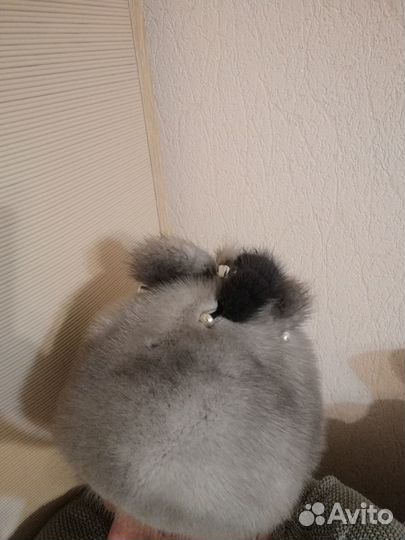 Шапка берет норковый