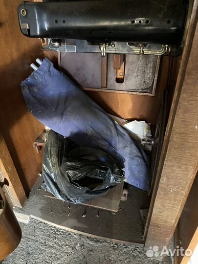 Швейная машина Altenburg