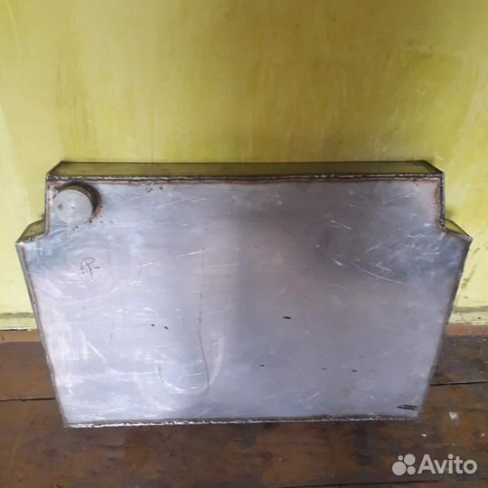 Канистра для бензина