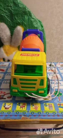 Развивающие игрушки