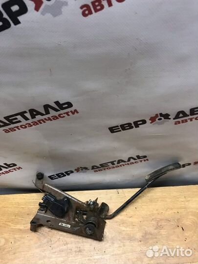 Педаль газа Ford Ranger