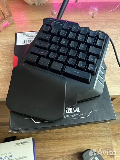 Клавиатура, мышь и адаптер для PS