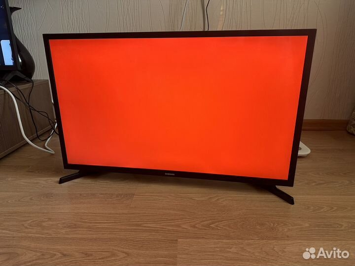 Телевизор samsung SMART tv 32