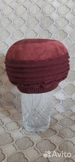 Шапка женская бордовая