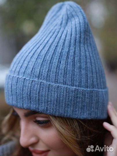 Шапка женская вязаная