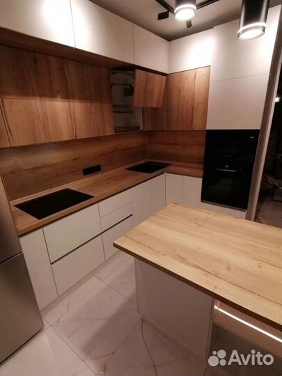 Кухонный гарнитур под потолок