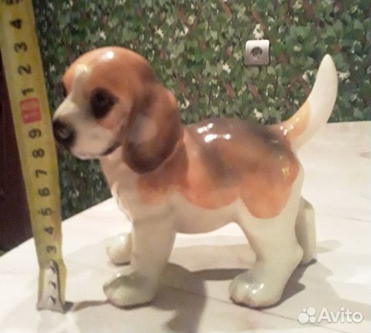 Фигурка собаки (щенок бигля)