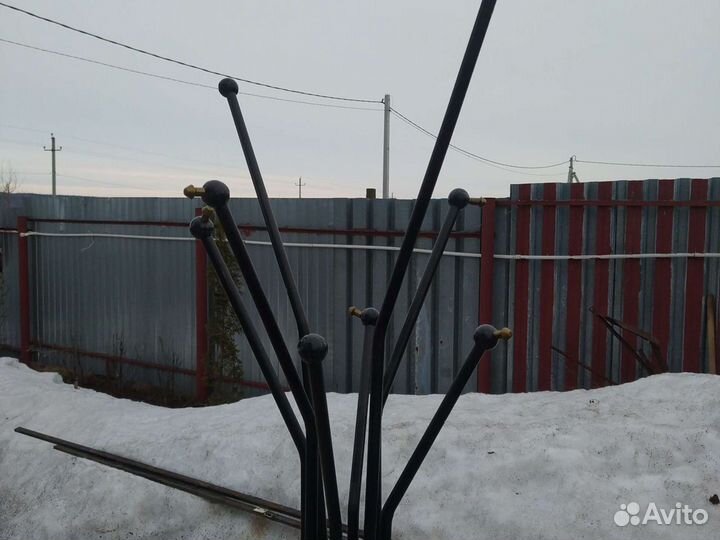 Вешалка напольная кованная