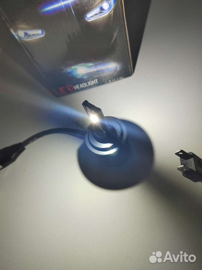 Светодиодные лампы Н7 (2 шт.)