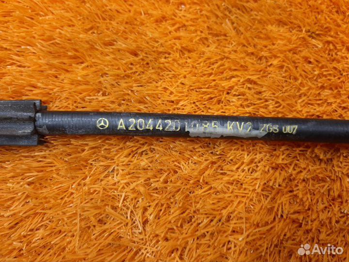 Трос ручника Mercedes-Benz C-Class W204 271.860