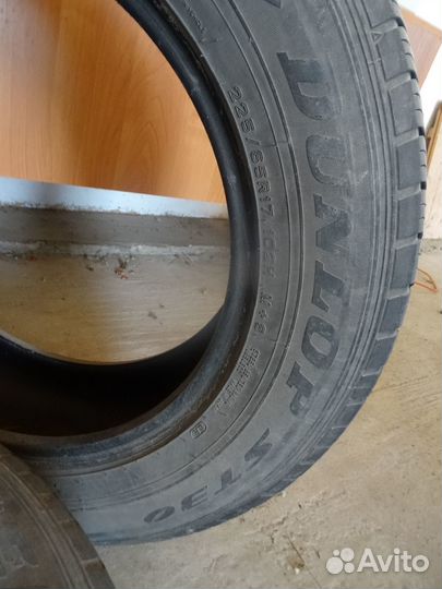 Dunlop SP LT 30 225/65 R17 102H