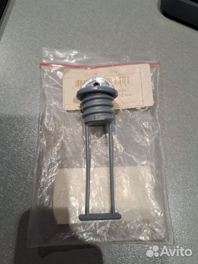 Заглушка дренажная с резьбовой пробкой 32 мм CS00