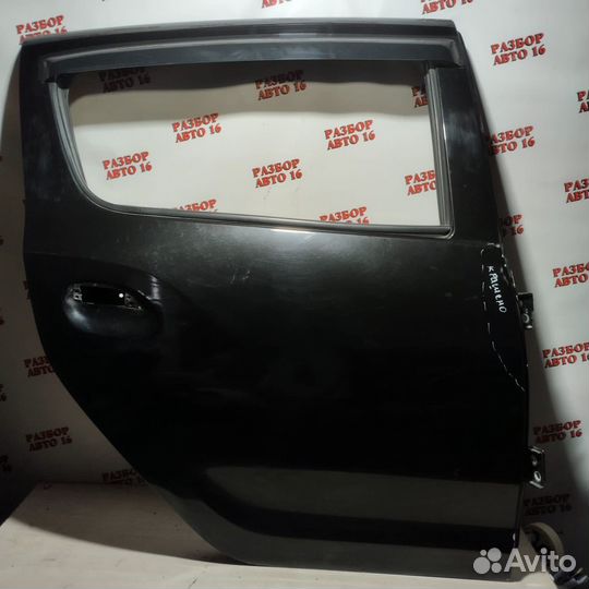 Задняя правая дверь Renault Sandero Stepway 2