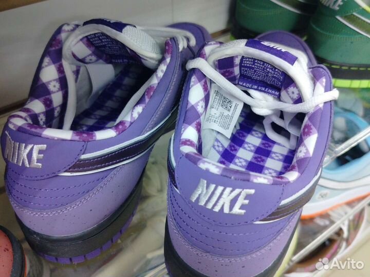 Nike sb dunk low purple lobster