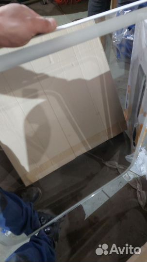 Лопнут корпус Зеркало Sanstar Varna 80