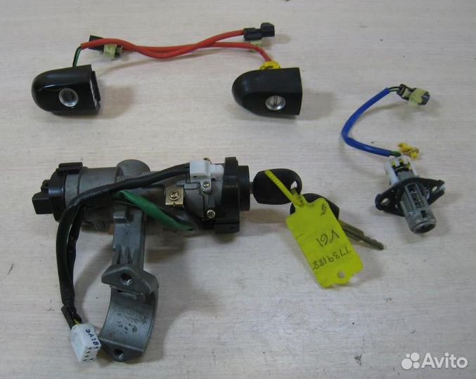 Замок зажигания KIA Sportage 2 (KM) 2005