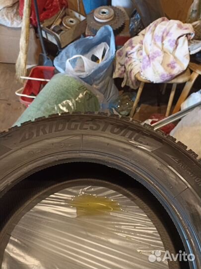 Bridgestone Ice Cruiser 7000S 225/65 R17 102T