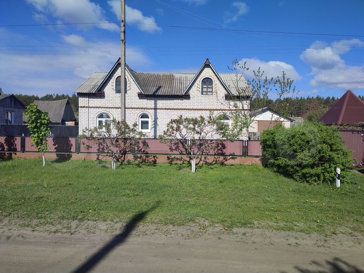 Дом 160 м² на участке 8,6 сот.