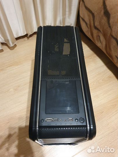 Корпус Cooler Master CM690 II Advanced