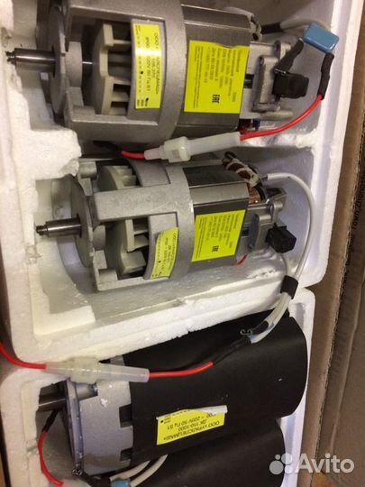 Эл.мотор на измельчитель зерна