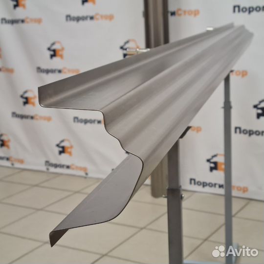 Ремонтный порог левый Mitsubishi L200 кузовной