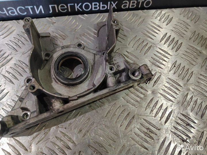 Крышка двигателя передняя Volkswagen Passat B5 1.6