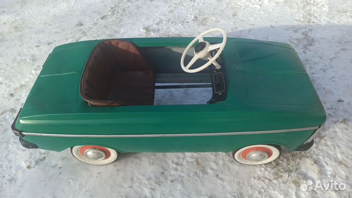 Машинка детская СССР Москвич