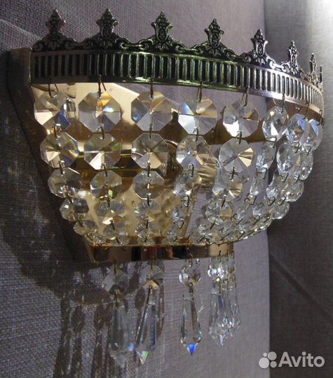 Люстра Бра Maytoni B500-WB1-G золото